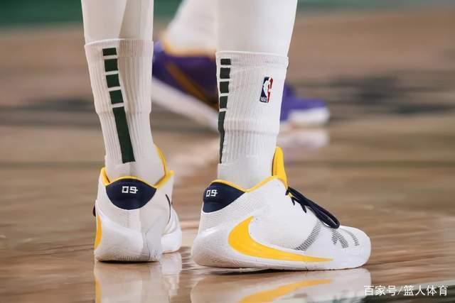 新疆之行 奥运冠军们的普通与不普通